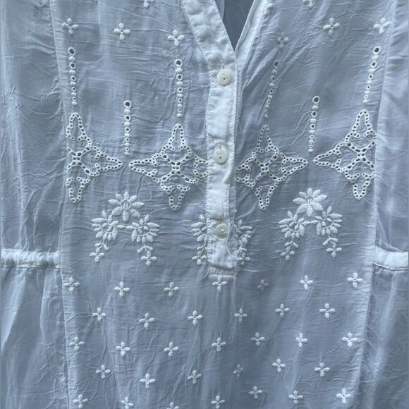 Johnny Was Eyelet blouse - Picture 7 of 7